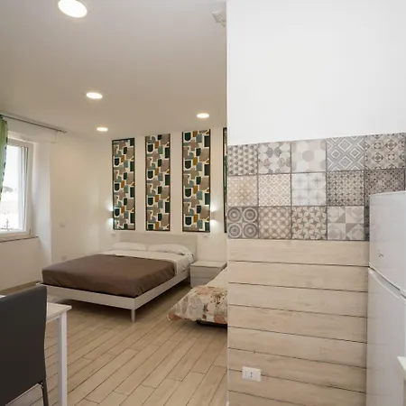 Mare Oltre カステッランマーレ・ディ・スタービア