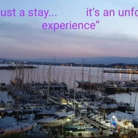 ゲストハウス Mare Oltre カステッランマーレ・ディ・スタービア