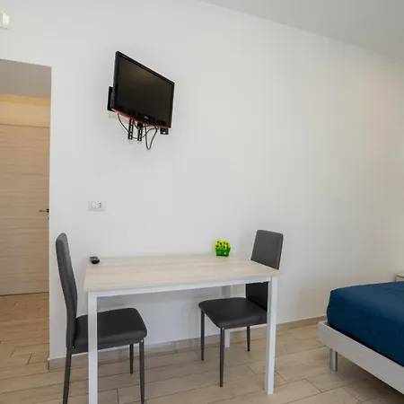 Mare Oltre カステッランマーレ・ディ・スタービア